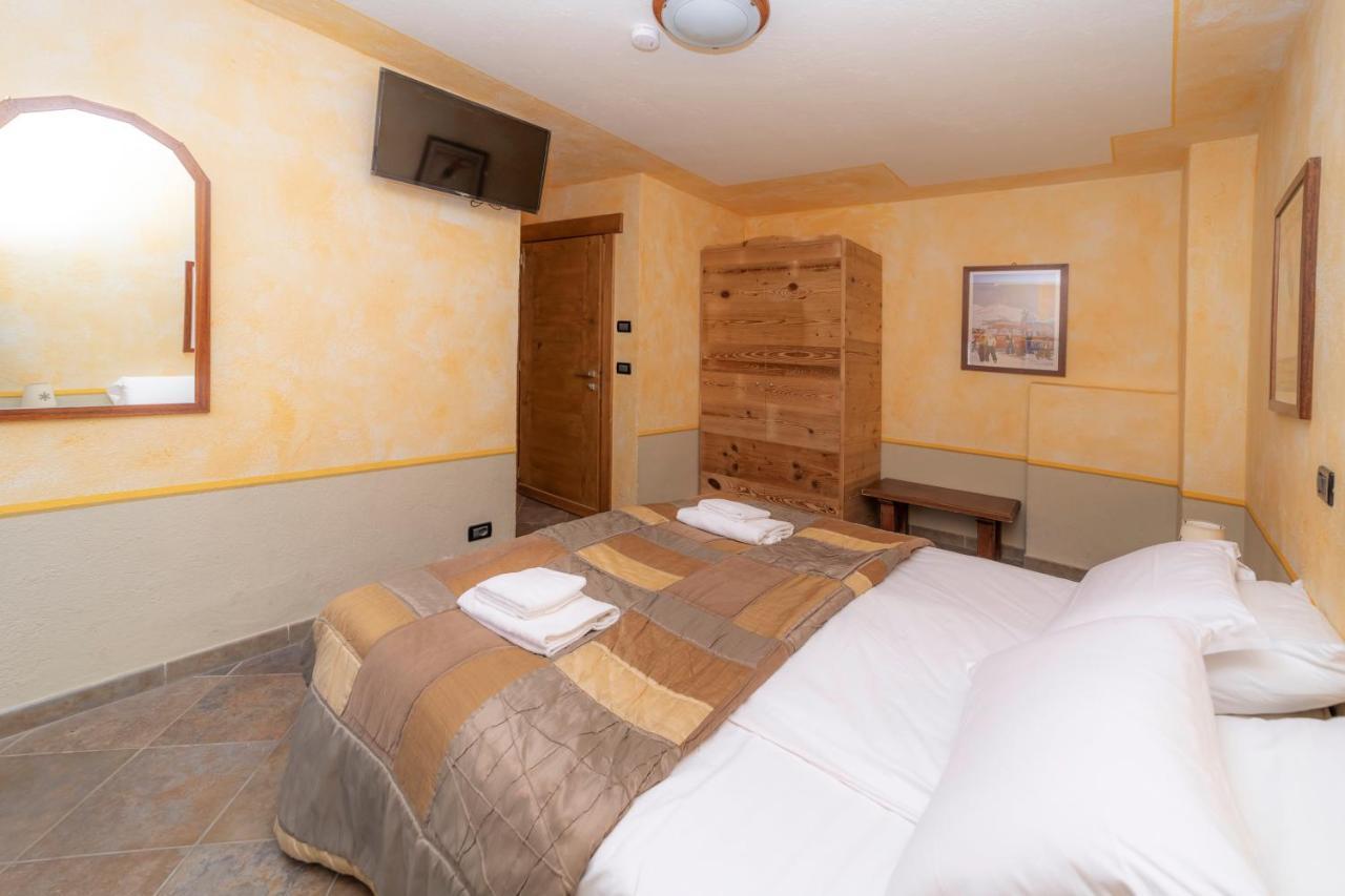Oulx Hotel Gran Trun מראה חיצוני תמונה